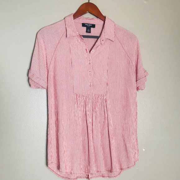 4/$20 Nine West short sleeve top - Picture 2 of 6